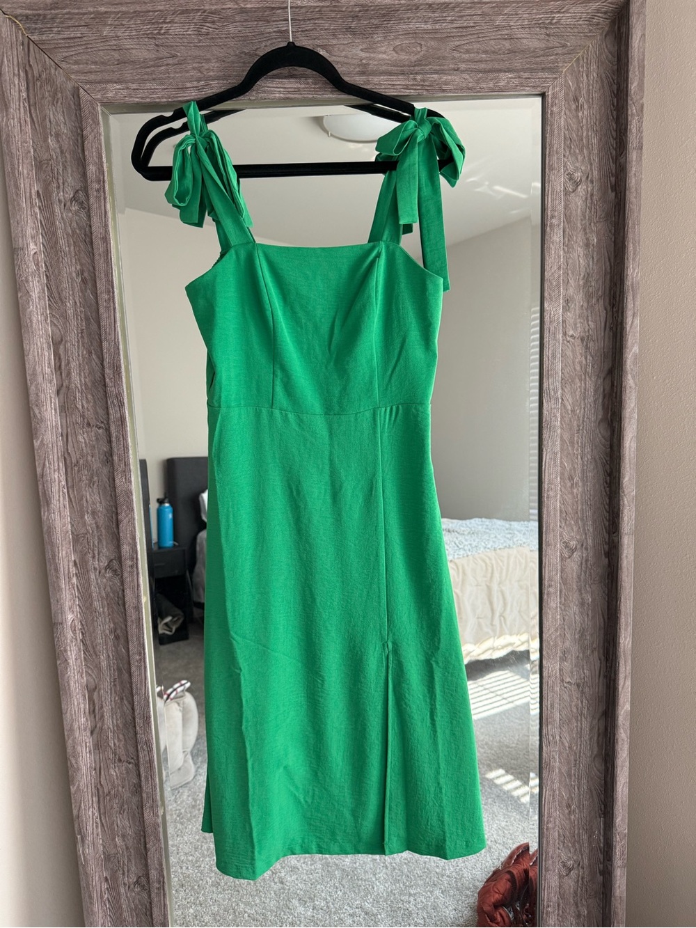 Green Midi Dress - Elegant Summer Style